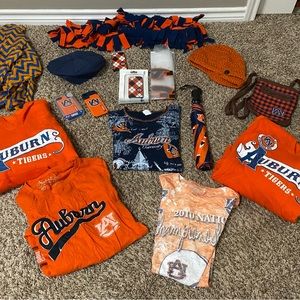 Auburn Tigers Womens Apparel and Accessories
